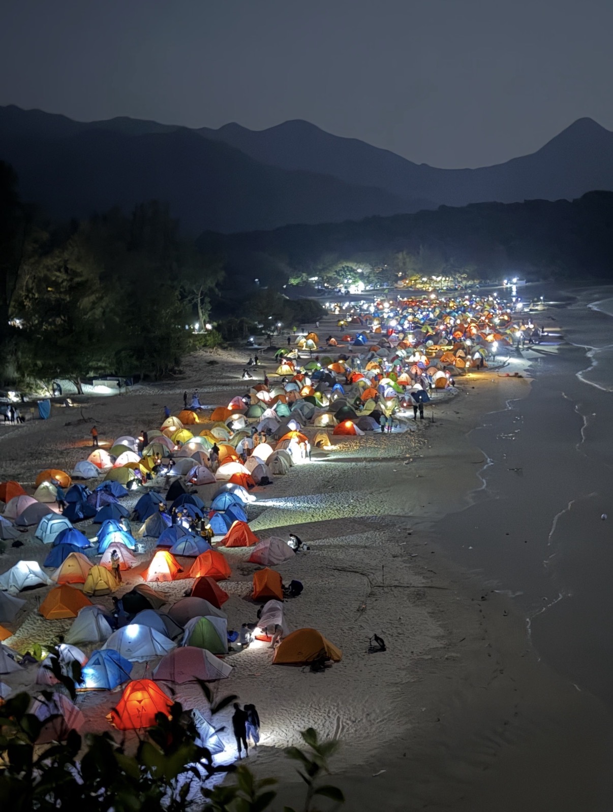 營地爆滿情況